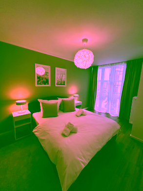 Bild - Zentrale Lage, modernes Design – Attraktive Wohnung im Herzen Berlins