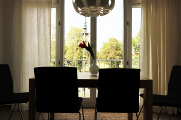 Dining area - Stylishly furnished 3-room flat with a view of Charlottenburg Palace
