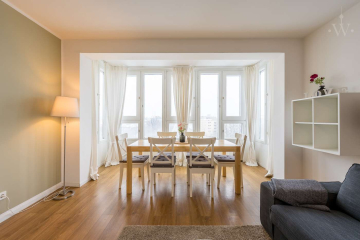 woonwoon-berlin-wohnen-auf-zei - 4-Zimmer-Wohnung mit Blick auf das Schloss Charlottenburg