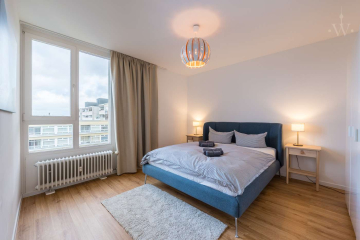 Bedroom - Our furnished 2-room flat with a view of Charlottenburg Palace