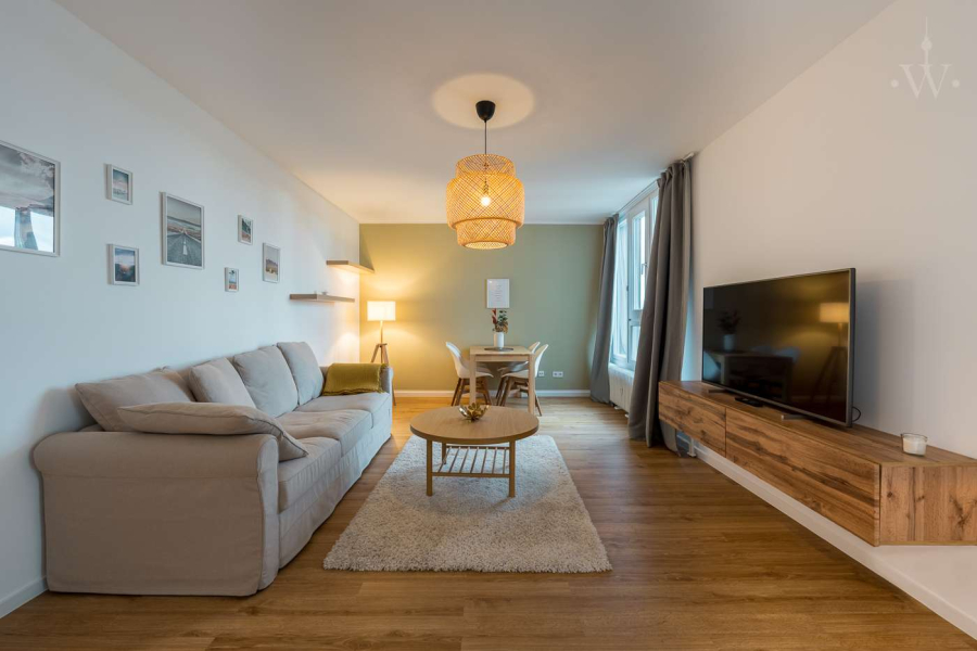 Unser möbliertes 2-Zimmer-Apartment mit Ausblick auf das Schloss Charlottenburg, Spandauer Damm, 14059 Berlin, Charlottenburg