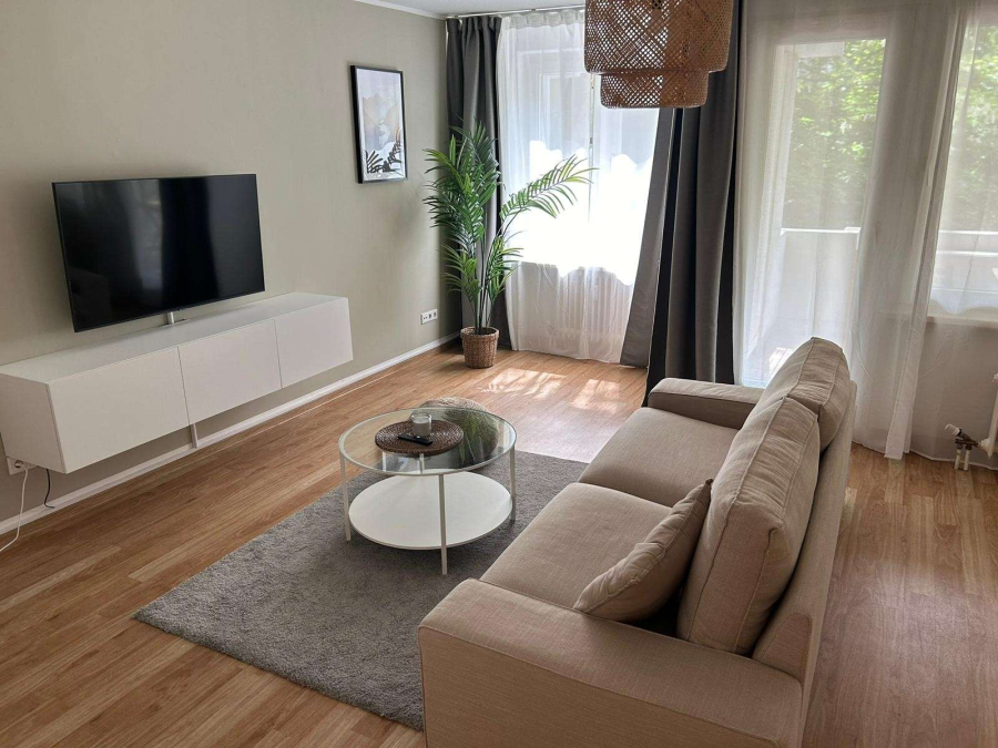 Möblierte 2 Zimmerwohnung DIREKT an der Spree!, Maybachufer, 12047 Berlin, Neukölln