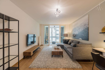 Living room - Our sunny 3-room flat on Winterfeldtplatz with conservatory