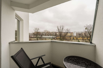 woonwoon-berlin-wohnen-auf-zei - Lichtdurchflutete, stilvoll möblierte 2-Zimmer-Wohnung in zentraler Lage