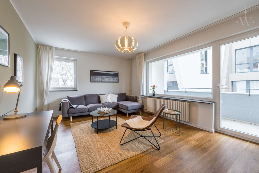 Lichtdurchflutete möblierte 3-Zimmer-Wohnung mit Blick ins Grüne, 10825 Berlin, Schöneberg