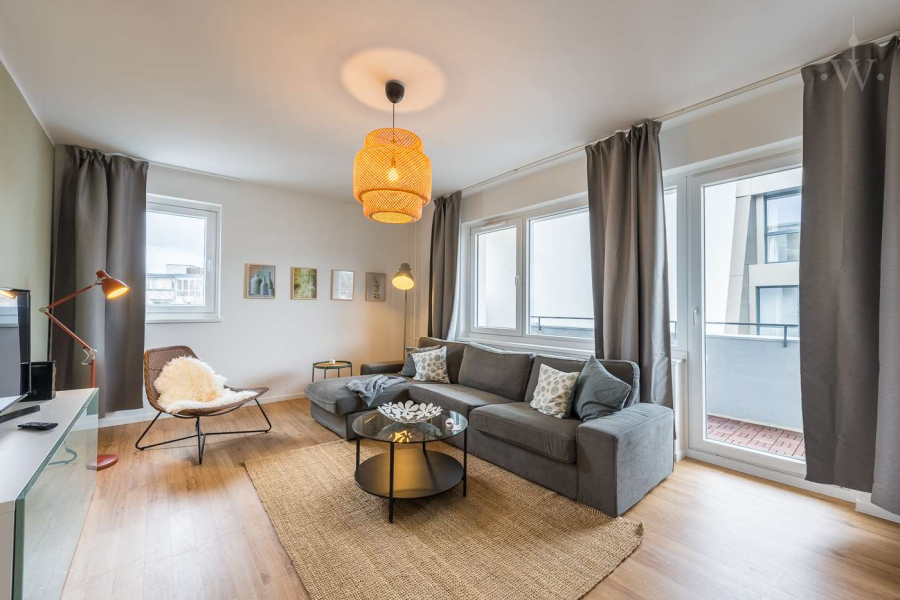 Lichtdurchflutete 3-Zimmer-Wohnung mit Blick ins Grüne, Fritz-Elsas-Straße, 10825 Berlin, Schöneberg