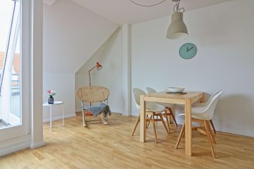 Essbereich BEISPIEL - Möblierte 2 Zimmer Dachgeschoss-Wohnung im angesagten Szenebezirk Prenzlauer Berg