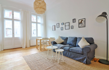 Living room - Cosy 3-room flat in the trendy Prenzlauer Berg district