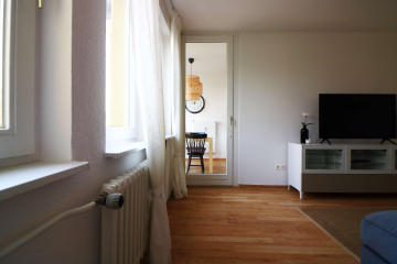 WZ3 - Modern möblierte 2-Zimmer-Wohnung mit Blick über Berlin Schöneberg