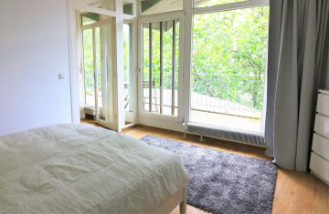 Schlafzimmer - Schöne 2-Zimmer-Wohnung in zentraler Lage mit Balkon