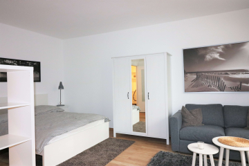 Wohnzimmer - Schickes 1-Zimmer Apartment unweit des Volksparks Schöneberg