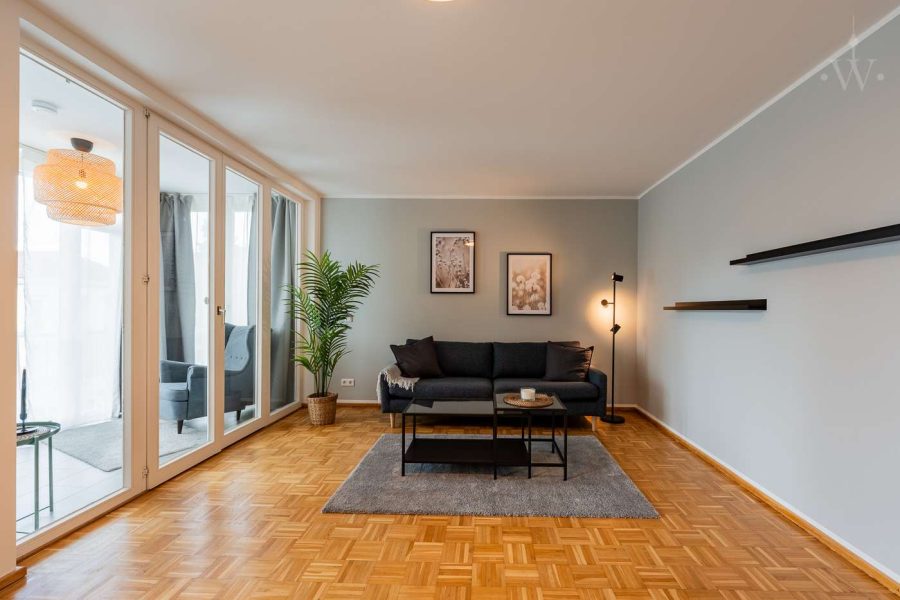 Modern möblierte 4-Zimmer-Maisonette-Wohnung mit Blick auf das Schloss Charlottenburg, Eosanderstraße, 10587 Berlin, Charlottenburg