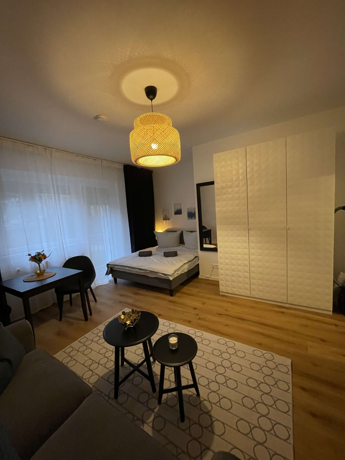 Möbliertes 1-Zimmer-Apartment in bester Berliner Wohnlage, Lindauer Straße, 10781 Berlin, Schöneberg