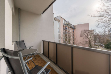 woonwoon-berlin-wohnen-auf-zei - Gemütliche 4-Zimmer-Wohnung in angenehmer Wohnlage – komplett möbliert