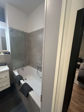 Bild - Unsere moderne 2 Zimmerwohnung in Wilmersdorf mit Balkon