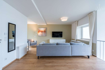 woonwoon-berlin-wohnen-auf-zei - 3-Zimmer-Maisonette-Wohnung im Herzen Berlins – möbliertes Wohnen auf 2 Etagen