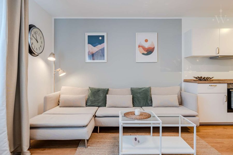 Möblierte 2-Zimmer-Wohnung mit Balkon in Berlin-Lichterfelde-West, Drakestraße, 12205 Berlin, Lichterfelde (Steglitz)