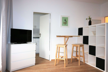 Wohnzimmer - Schickes 1-Zimmer Apartment unweit des Volksparks Schöneberg
