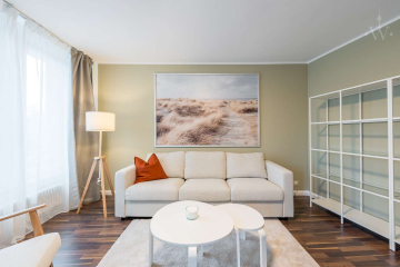 woonwoon-berlin-wohnen-auf-zei - Möblierte 2 Zimmerwohnung DIREKT an der Spree!