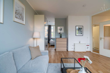 woonwoon-berlin-wohnen-auf-zei - Gemütliche 1,5-Zimmer-Wohnung mit Terrasse im Herzen Berlins