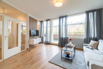 woonwoon-berlin-wohnen-auf-zei - Gemütliche 1,5-Zimmer-Wohnung mit Terrasse im Herzen Berlins