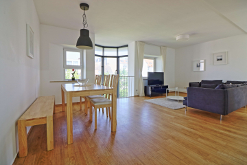 Essbereich - 3-Zimmer-Maisonettewohnung im coolen Bezirk Kreuzberg mit Balkon