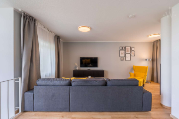 Wohnzimmer - Unsere traumhaft möblierte 3-Zimmerwohnung direkt am Checkpoint Charlie