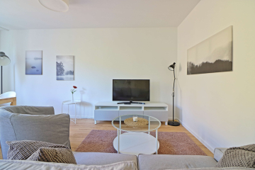 Wohnzimmer3 - Möblierte 2-Zimmer in ruhiger Lage an der Spree