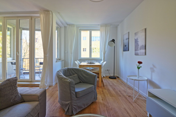 Wohnzimmer5 - Möblierte 2-Zimmer in ruhiger Lage an der Spree