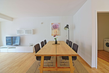 Essbereich1 - 4-Zimmer-Wohnung stilvoll möbliert direkt am Checkpoint Charlie