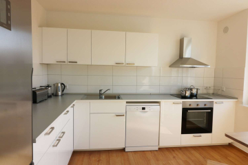 Kitchen - Modern, fully furnished 2-room flat in the heart of Berlin