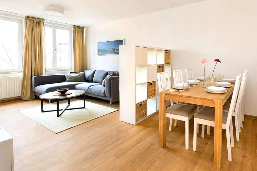 Moderne 3-Zimmer-Wohnung mit Balkon an der Spree, Agricolastraße, 10555 Berlin, Tiergarten
