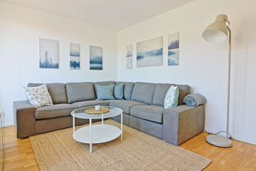 Wohnzimmer2 - 2 Zimmer Dachgeschoss-Wohnung im angesagten Szenebezirk Prenzlauer Berg