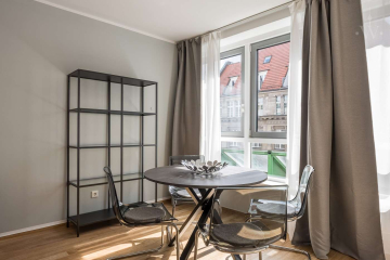 Wohnzimmer - Skandinavisch möbliertes 2-Zimmer-Apartment