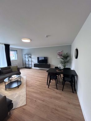 Bild - Frisch renovierte, großzügige 3-Zimmer-Wohnung