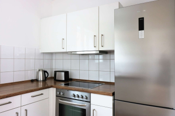 Küche (Beispiel) - Das könnte deine Terrasse werden: Möblierte 3-Zimmer-Wohnung im Zentrum von Berlin