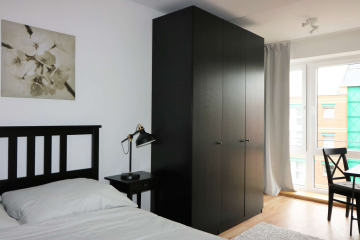 Schlafzimmer (Beispiel) - Das könnte deine Terrasse werden: Möblierte 3-Zimmer-Wohnung im Zentrum von Berlin