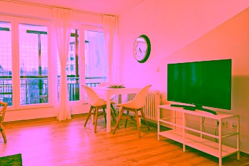 Wohnzimmer1 - Möblierte 2-Zimmer-Wohnung mit Balkon in beliebten Berliner Kiez