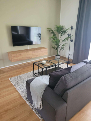 20230720_093859 - Dream terrace in the centre of Berlin: Modern and fully furnished 2.5-room flat in Kreuzberg