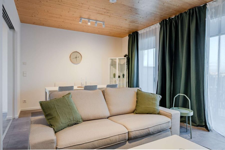 Über den Dächern Kreuzbergs – Hochwertig renovierte, großzügige 4-Zimmer-Dachgeschosswohnung, Großbeerenstraße, 10963 Berlin, Kreuzberg