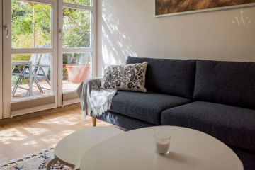 woonwoon-berlin-wohnen-auf-zei - 3-Zimmer-Apartment modern möbliert mit großer Terrasse