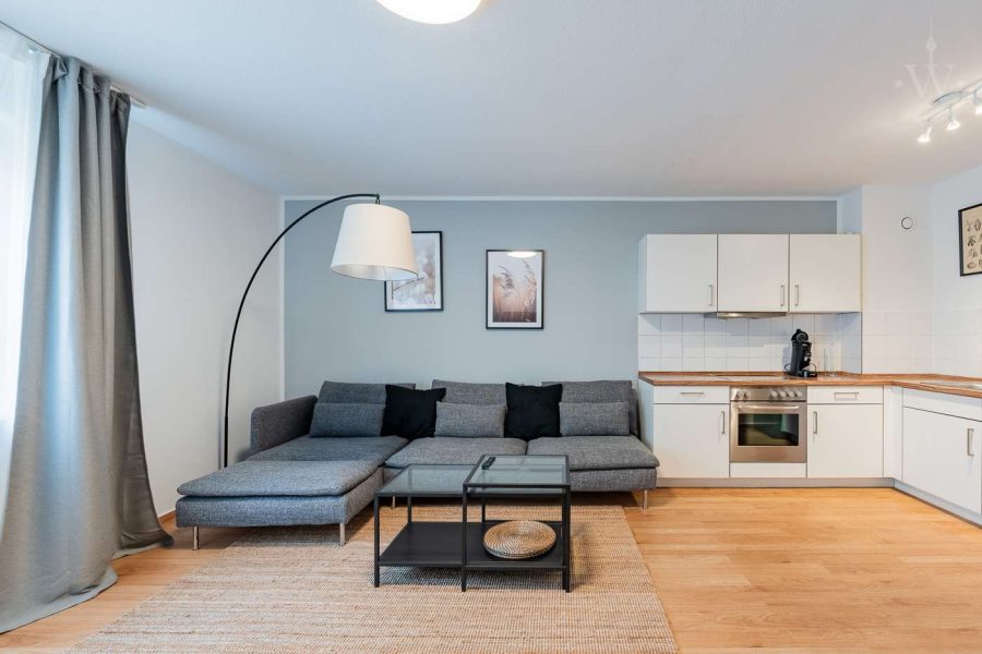 Modern Wohnen im grünen Steglitz- Zehlendorf: vollmöbliertes 2-Zimmer Apartment, Drakestraße, 12205 Berlin, Lichterfelde (Steglitz)