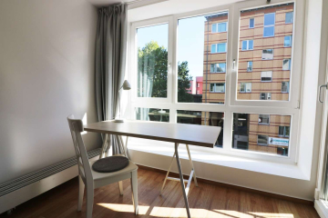 Arbeitsbereich - Moderne 3-Zimmer-Maisonette-Wohnung im Herzen Berlins