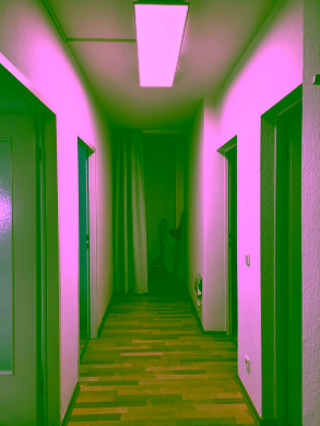 Flur - Unsere moderne 3-Zimmer-Wohnung mit großem Balkon