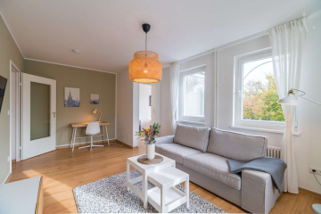 woonwoon-berlin-wohnen-auf-zei - Lichtdurchflutete, stilvoll möblierte 2-Zimmer-Wohnung in zentraler Lage