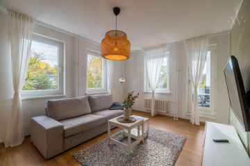 woonwoon-berlin-wohnen-auf-zei - Lichtdurchflutete, stilvoll möblierte 2-Zimmer-Wohnung in zentraler Lage