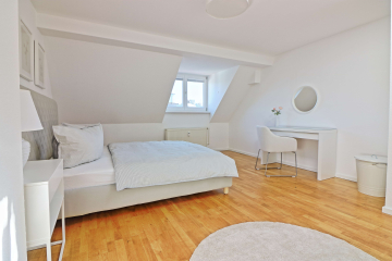 Schlafzimmer5 - 2 Zimmer Dachgeschoss-Wohnung im angesagten Szenebezirk Prenzlauer Berg