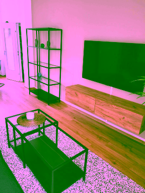 20230720_093919 - Traumterrasse mitten in Berlin: Modernes und voll möbliertes 2,5-Zimmer-Apartment in Kreuzberg