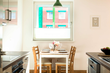 Kochstr 29 WE 91 Dining area - Walking distance to Potsdamer Platz: Fully furnished, beautiful 3-room flat