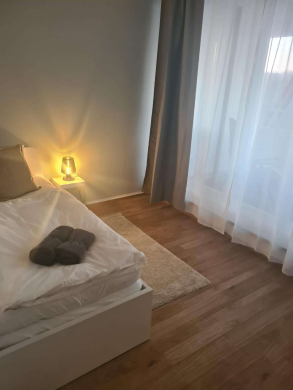 20240110_082511 - Fantastische 4-Zimmer-Wohnung in Berlin